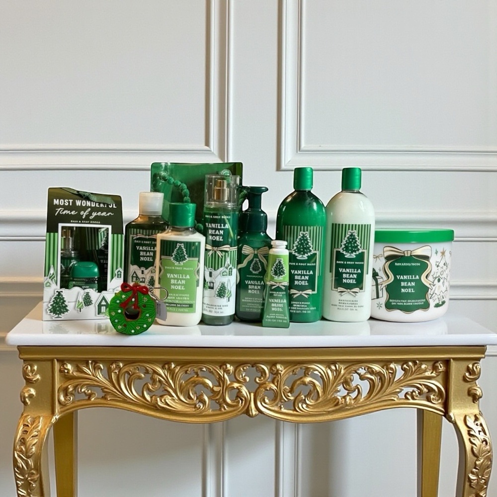 Bath & Body Works Vanilla Bean Noel Collection - Green and White